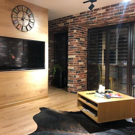 Kurmangazi 154-7 Apartman Uralszk Kültér fotó