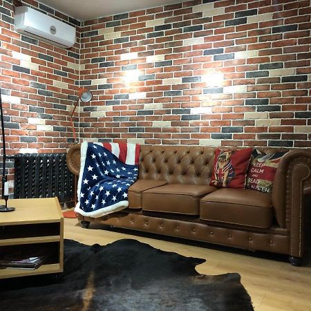 Kurmangazi 154-7 Apartman Uralszk Kültér fotó